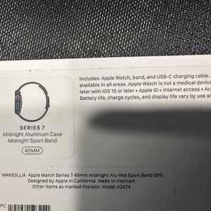 Apple Watch Series 7.